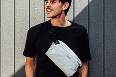 Carryology Essentials Sling